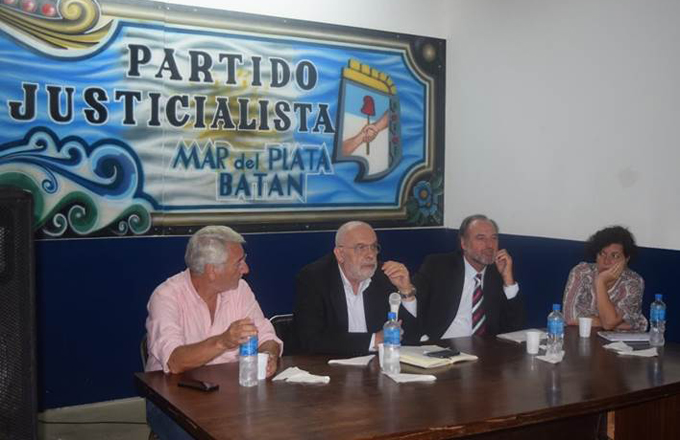 Falcone y Portela dieron conferencia sobre Terrorismo de Estado