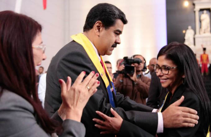 Venezuela sale de la OEA