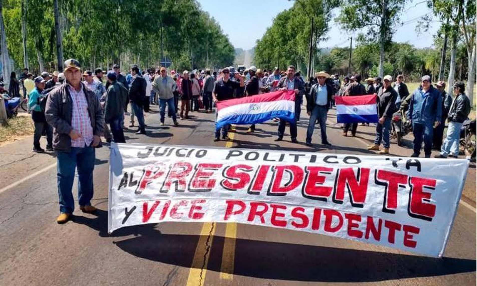 La profunda crisis paraguaya desestabiliza la Cuenca del Plata 