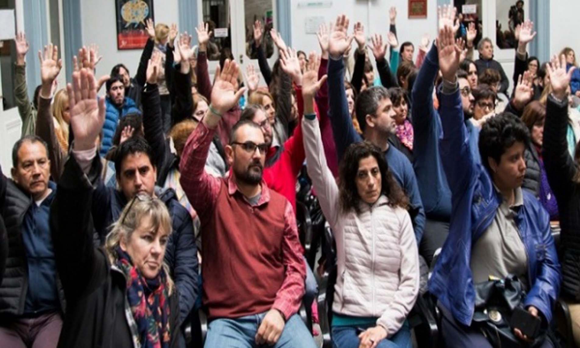 Suteba adhiere a jornada de protesta convocada por CTERA