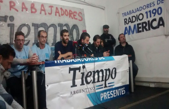 Violencia y destrozos en la redacción del diario Tiempo Argentino